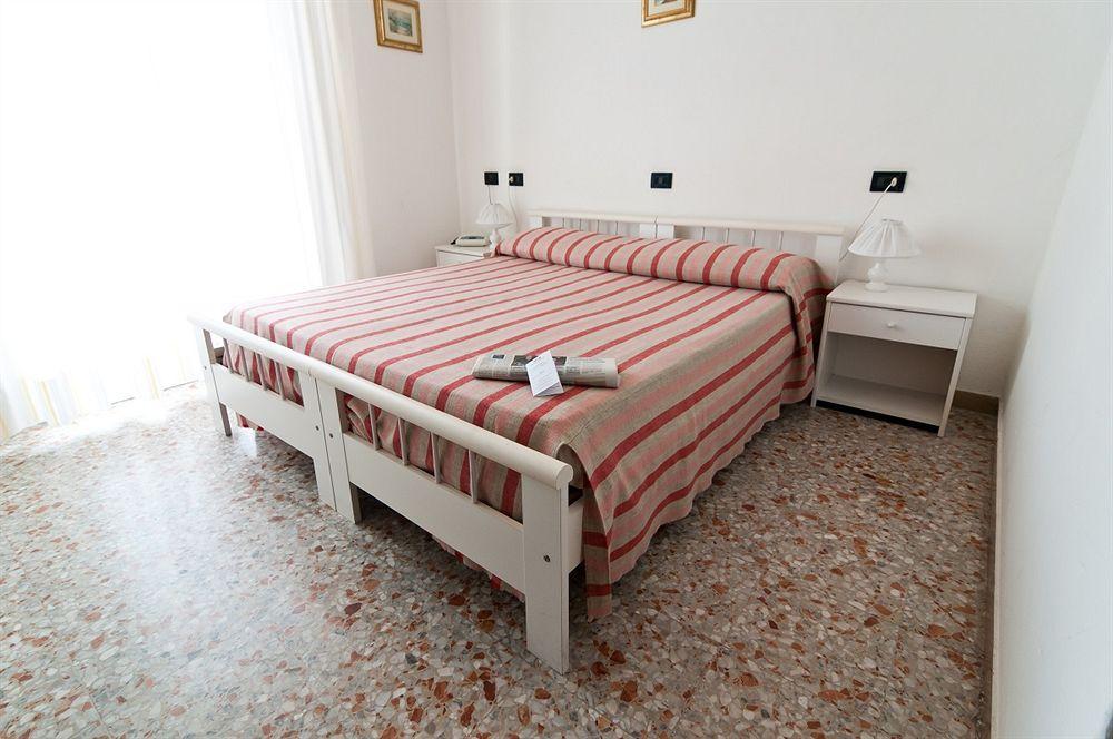Hotel Milan Rosolina Mare Luaran gambar